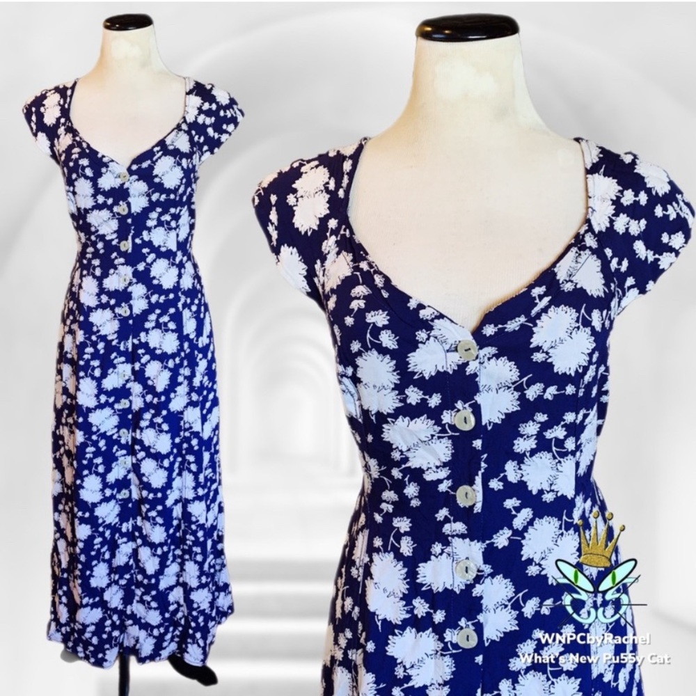 1190s style Maeve Anthropologie Floral lattice back maxi dress.